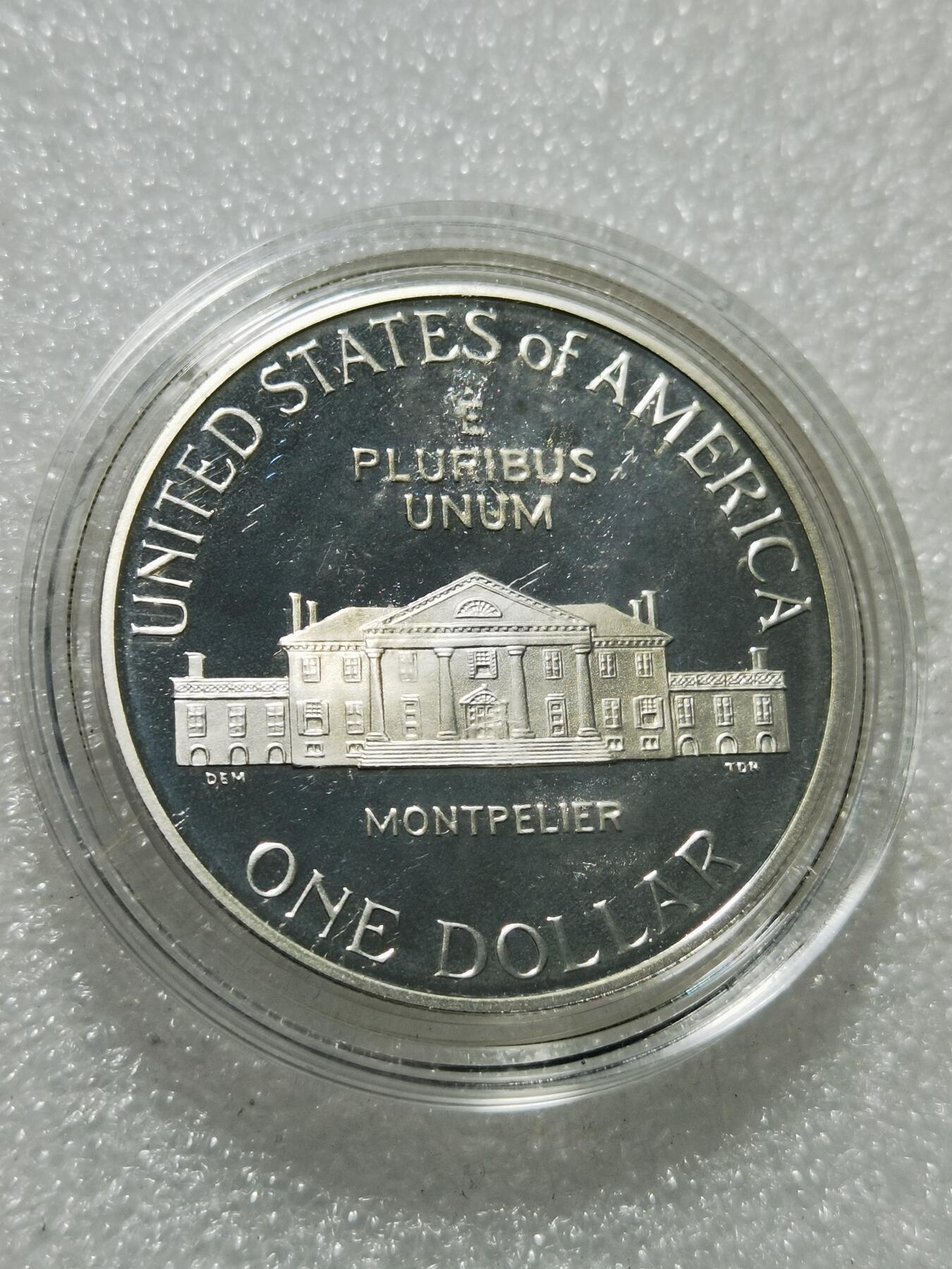 天下钱庄专场欢迎参拍 美国1993年1元精制纪念银币知名人物詹姆士麦德逊的人权法案 好品相 直径38mm 重26.73克 含银量900