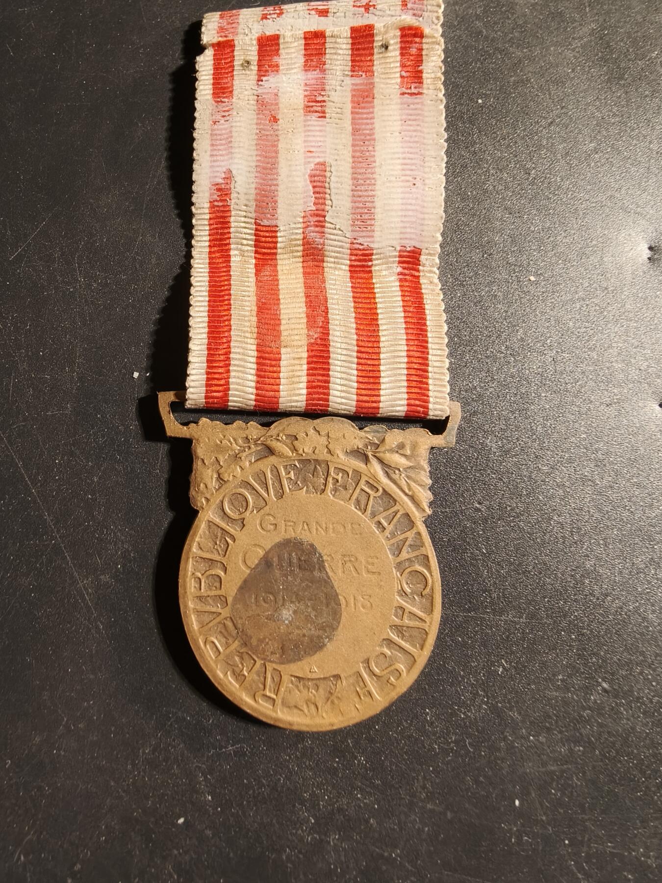 老王徽章第173期 法国一战纪念章