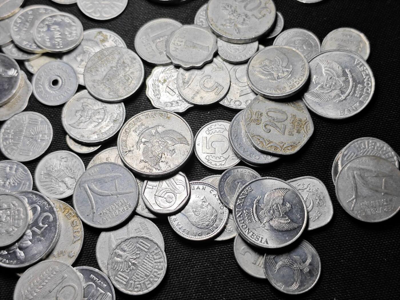 KK钱币收藏小铺 《套币 好品/批量散币专场》  2月预留时间 周末发货   各国各面值铝币一组100枚！