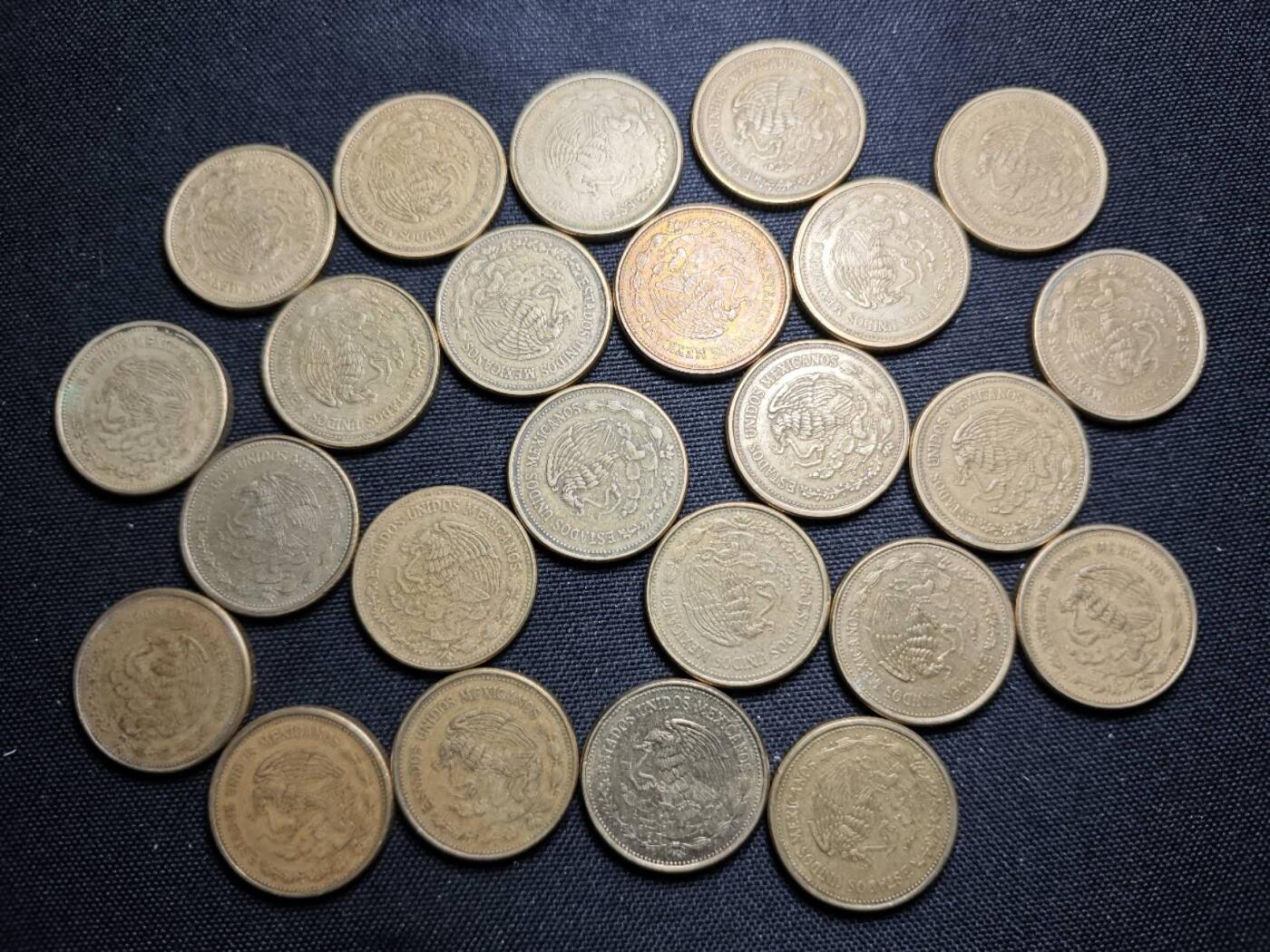 KK钱币收藏小铺 《套币 好品/批量散币专场》  2月预留时间 周末发货  墨西哥100比索24枚一组