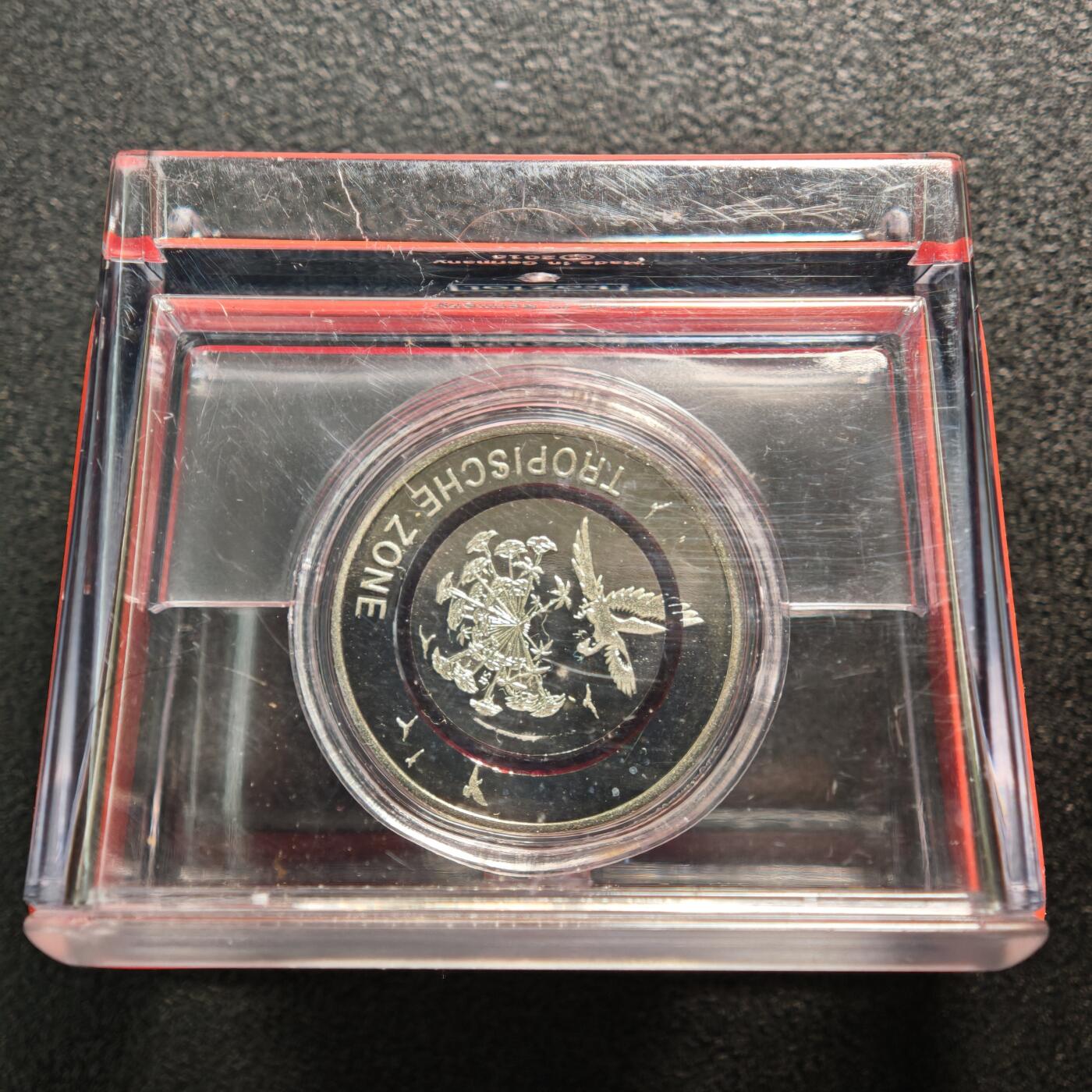 【德藏】世界币章拍卖第160期 发行量极少 2017年 德国地球气候带-热带聚合环5欧元精制镍币 原盒 直径约：27.25mm；重约：9g