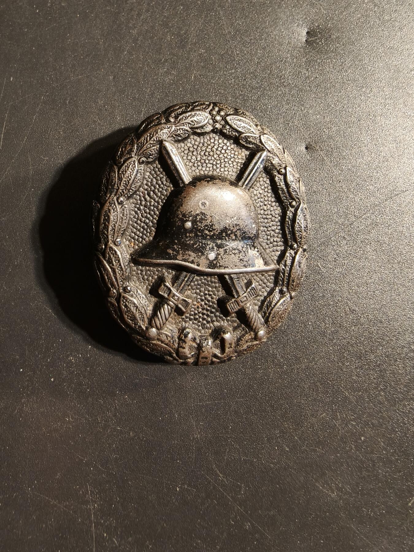 老王徽章第173期 德国一战黑战伤奖章