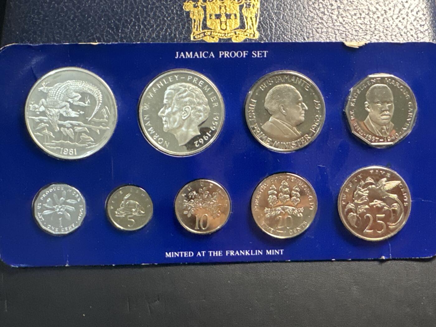 ❤️【币观天下】❤️ 第337期钱币拍卖- 2026.1.2周五晚上6点半场-长期征集拍品 牙买加1981年官方精制套币含2枚大银币42.8+41.6克925银