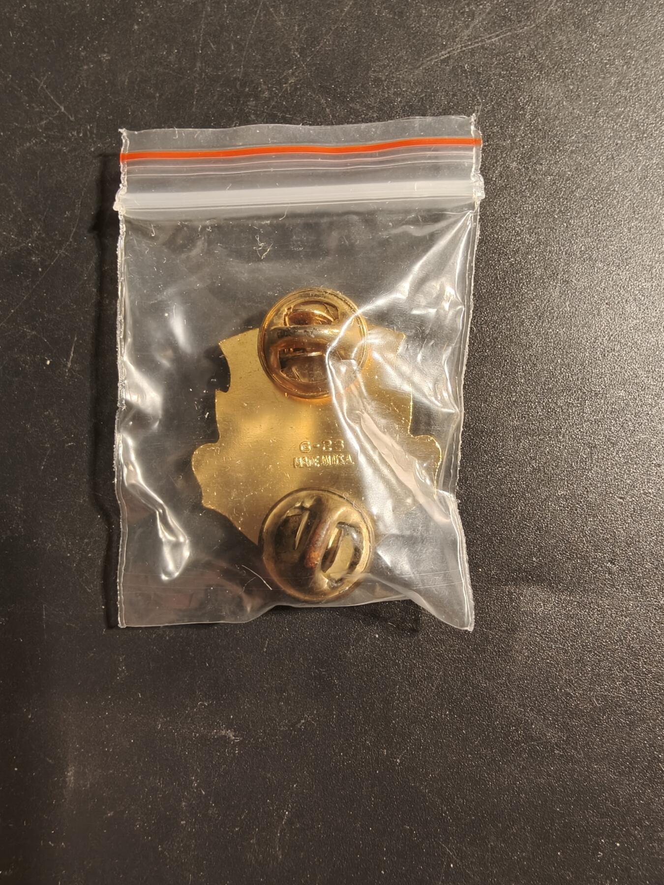 老王徽章第173期 美国陆军第104团证章