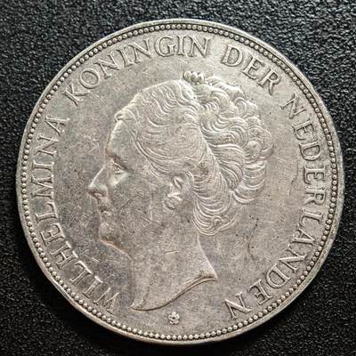 【德藏】世界币章拍卖第160期 - 1931年 荷兰威廉明娜女王2-1/2盾大银币 直径约：37.9mm；重约：25g