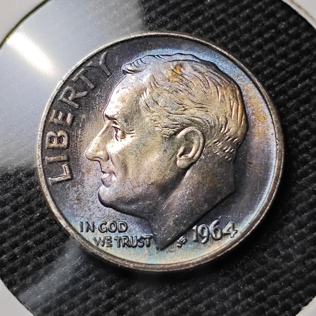 KK钱币收藏小铺 《套币 好品/批量散币专场》  2月预留时间 周末发货   1964美国10分银币 带彩漂亮 好品