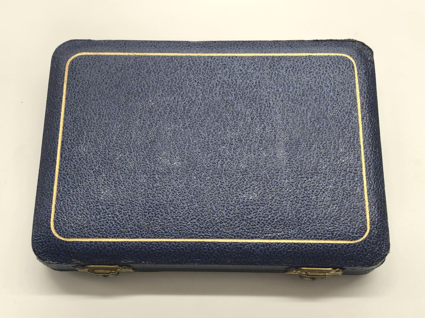 博洋堂“岁启嘉年”2026新年精品大拍专场暨第155期（全场包邮） NGC PF65-68 英属南非1960年议会成立50周年纪念套币 伊丽莎白二世 5先令~1/4便士 6银3铜 南非最后一套青年女王肖像精制套币 次年改为10进制版本 全套难得高分好品相 铜币尤为出彩 呈现媲美出厂的纯正紫铜原光 品相被严重低估 原配绒布盒完整保存 全套集齐 无需费力凑配 套币藏家不容错过