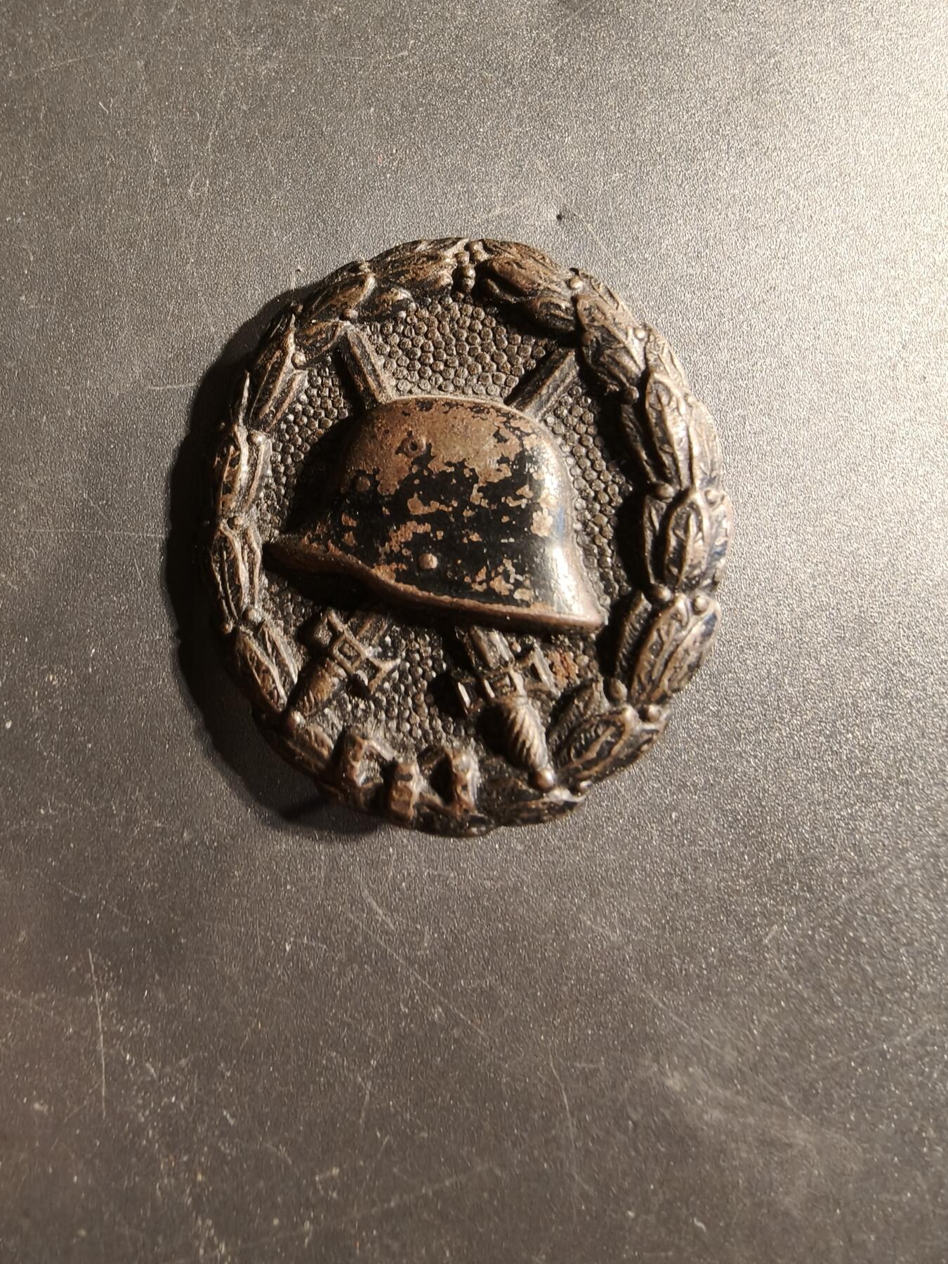 老王徽章第173期 德国一战黑战伤奖章