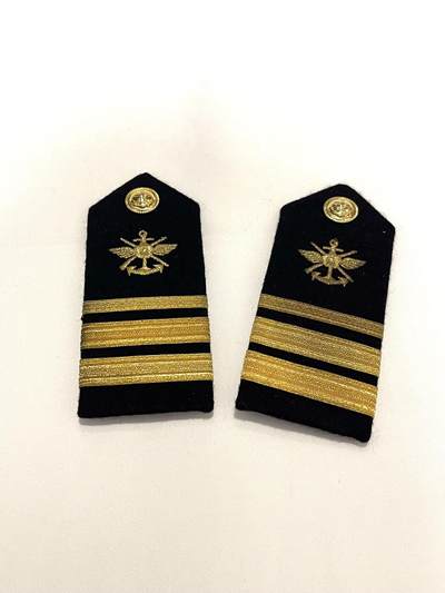 韵星假日拍卖第三十四期 -- Rimey Holidays Auction 34 - 国军海军少校肩章一对
