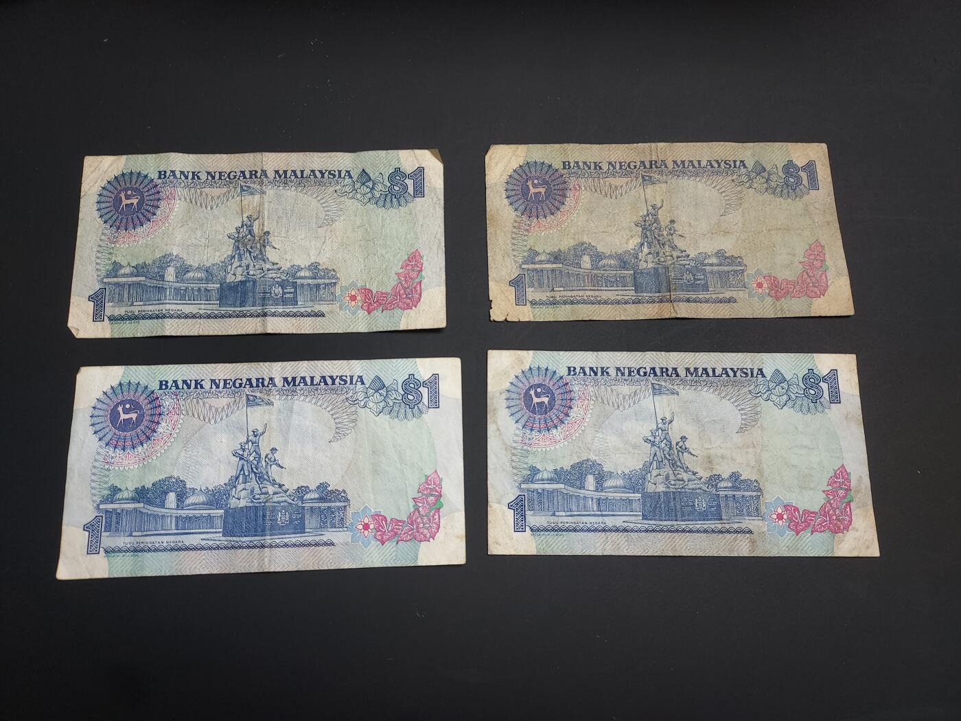 博彦收藏   1月10日 8点 钱币专场 全场包邮 马来西亚 旧版1令吉 4张 流通品