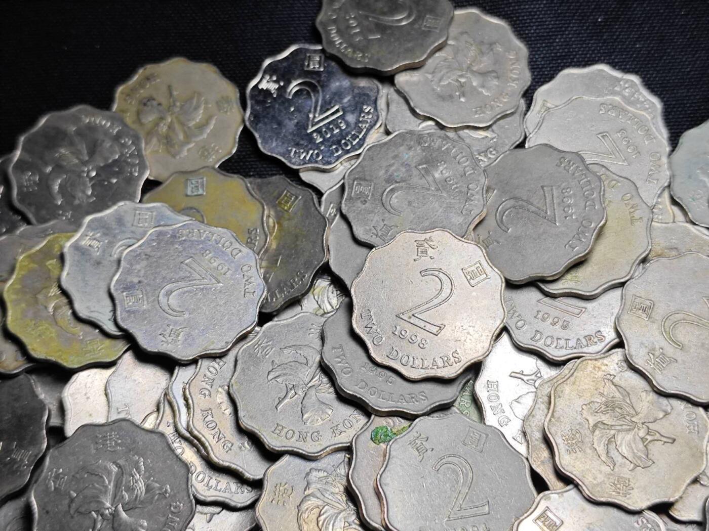 KK钱币收藏小铺 《套币 好品/批量散币专场》  2月预留时间 周末发货  香港2元236枚一组！