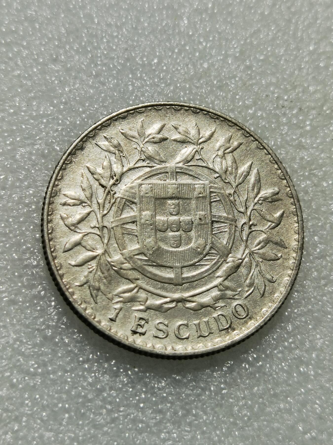 天下钱庄专场欢迎参拍 葡萄牙自由女神1埃斯库多银币