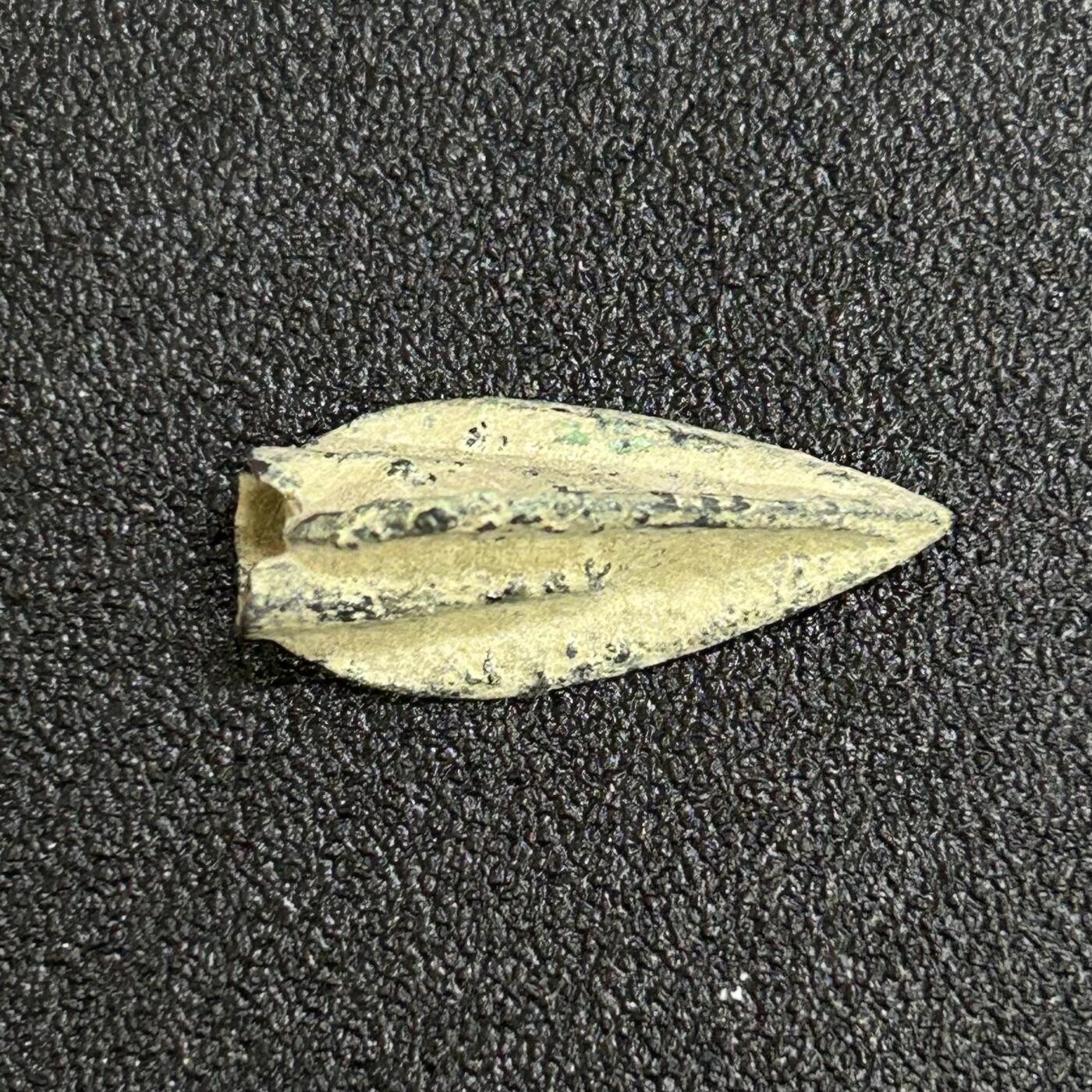 西秦中古拍卖第七十二期 丝绸之路 公元前后青铜箭头 2号