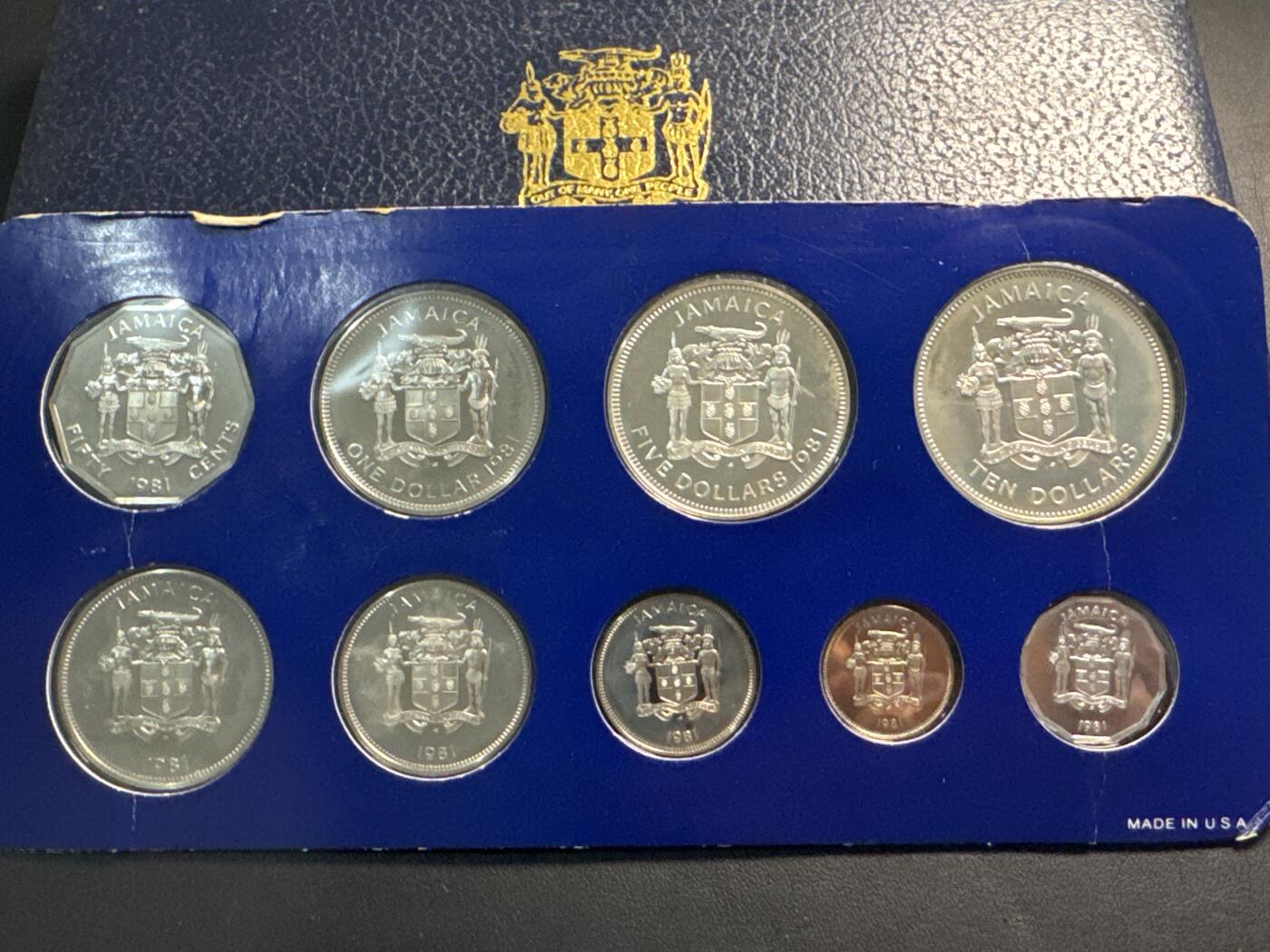 ❤️【币观天下】❤️ 第337期钱币拍卖- 2026.1.2周五晚上6点半场-长期征集拍品 牙买加1981年官方精制套币含2枚大银币42.8+41.6克925银