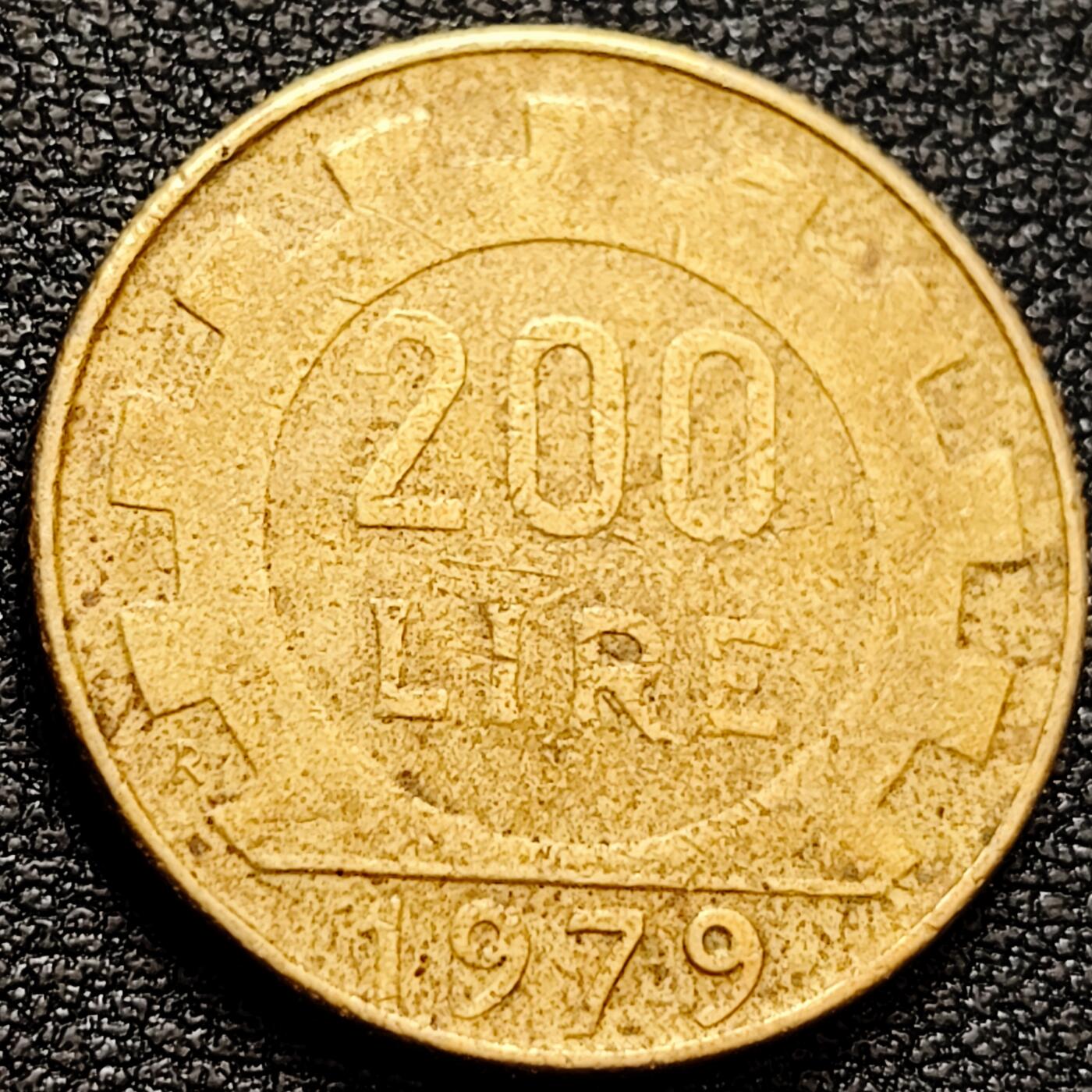 泉币菌-第158场-元旦欢乐场，开年第一场，新年快乐！（特修改截拍时间为23:30分） 。