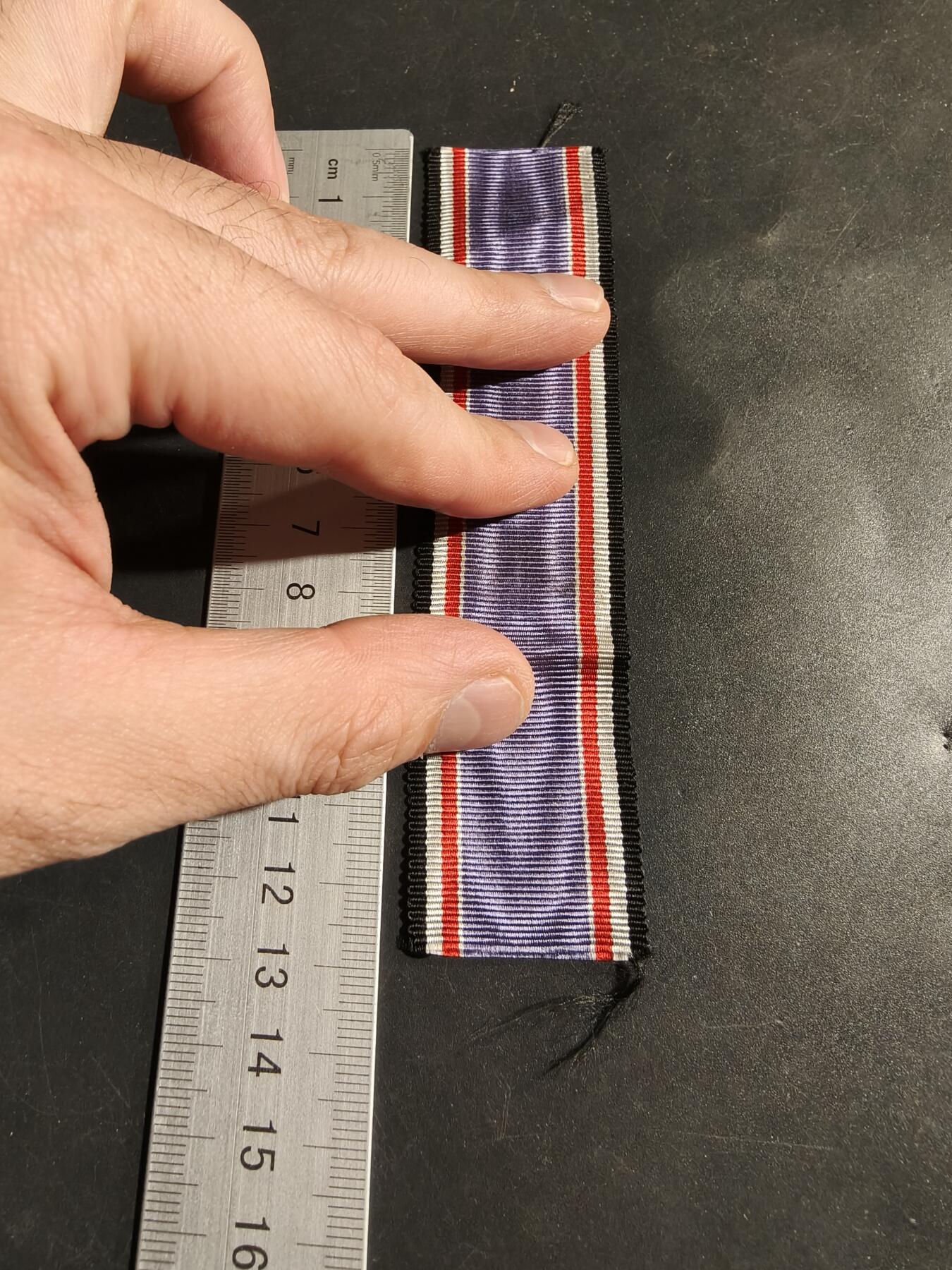 老王徽章第173期 德三防空绶带    13cm