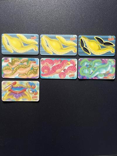 小灵龙拼插恐龙卡收集卡