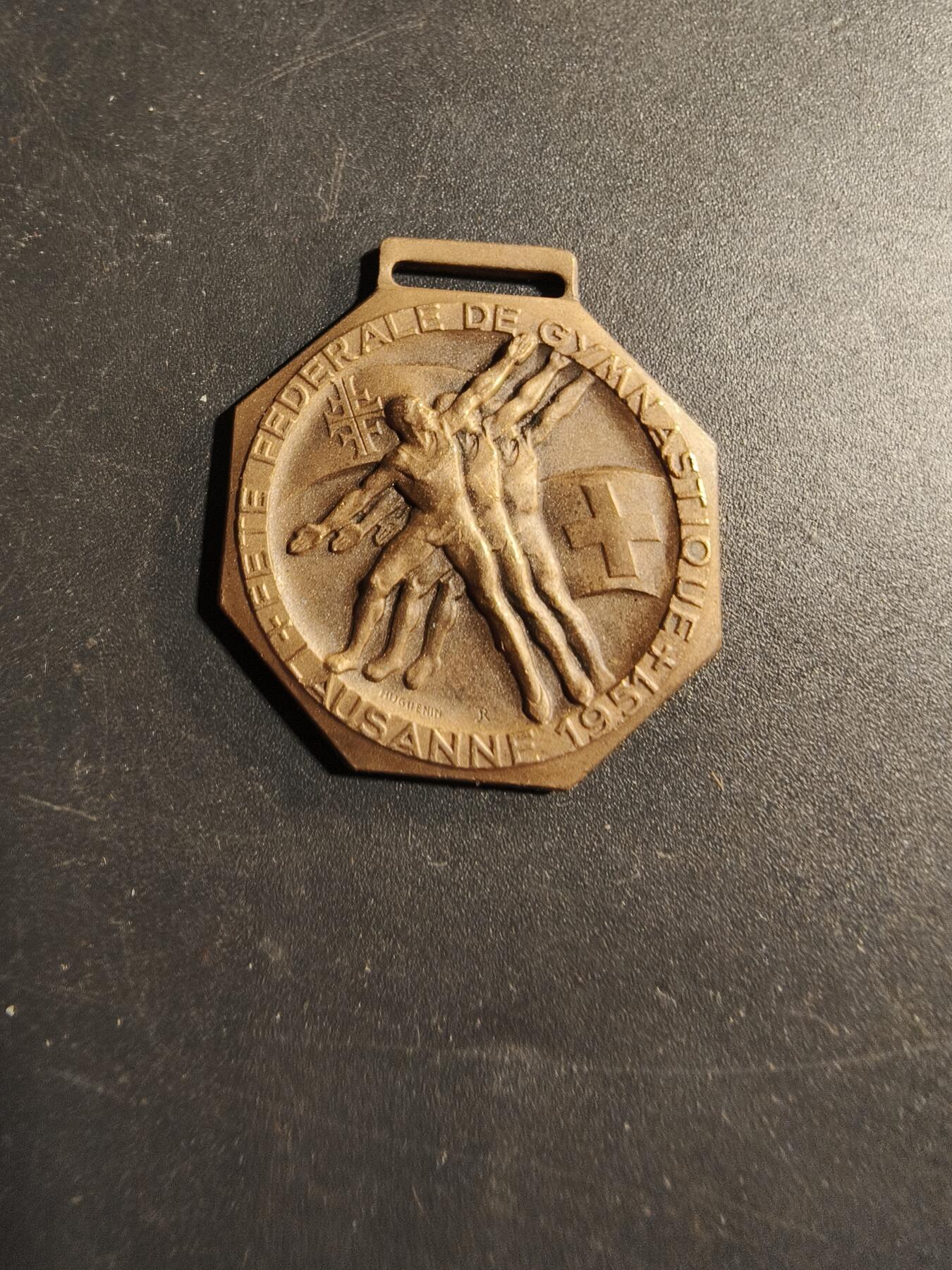 老王徽章第173期 1911年瑞士洛桑联邦体操节证章