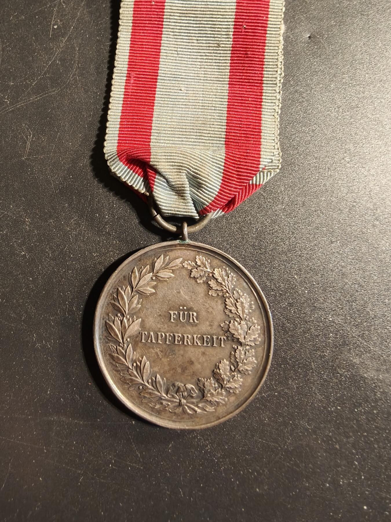 老王徽章第173期 德国黑森大公国勇敢奖章