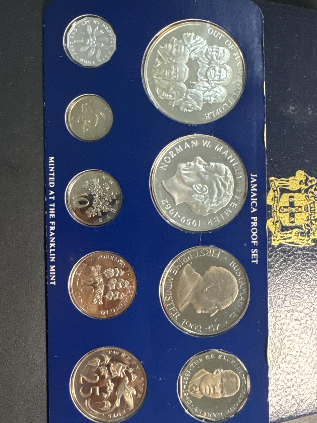 ❤️【币观天下】❤️ 第337期钱币拍卖- 2026.1.2周五晚上6点半场-长期征集拍品 牙买加1978年官方精制套币含2枚大银币42.8+41.6克925银