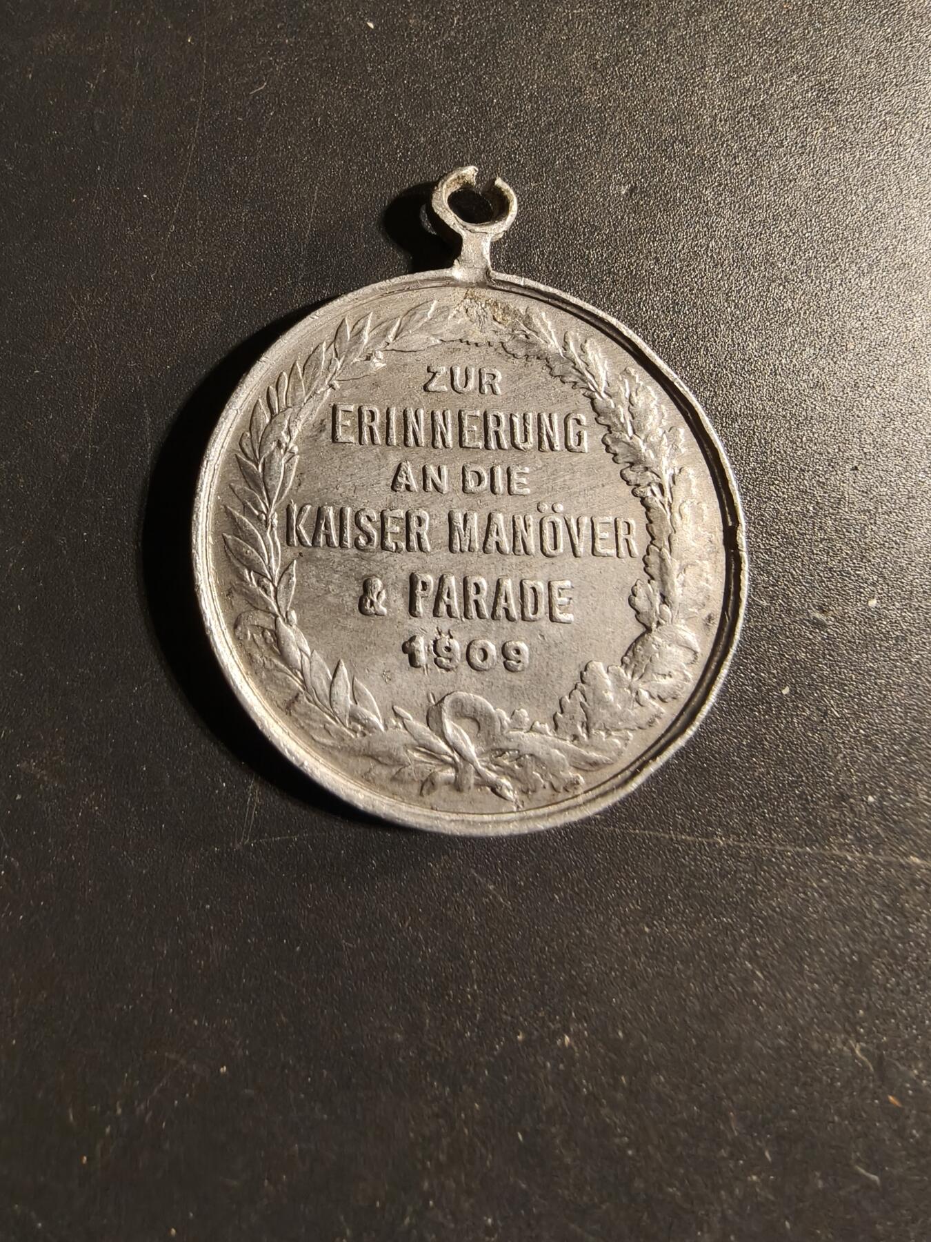 老王徽章第173期 德国1909年德皇阅兵与军事演习纪念章