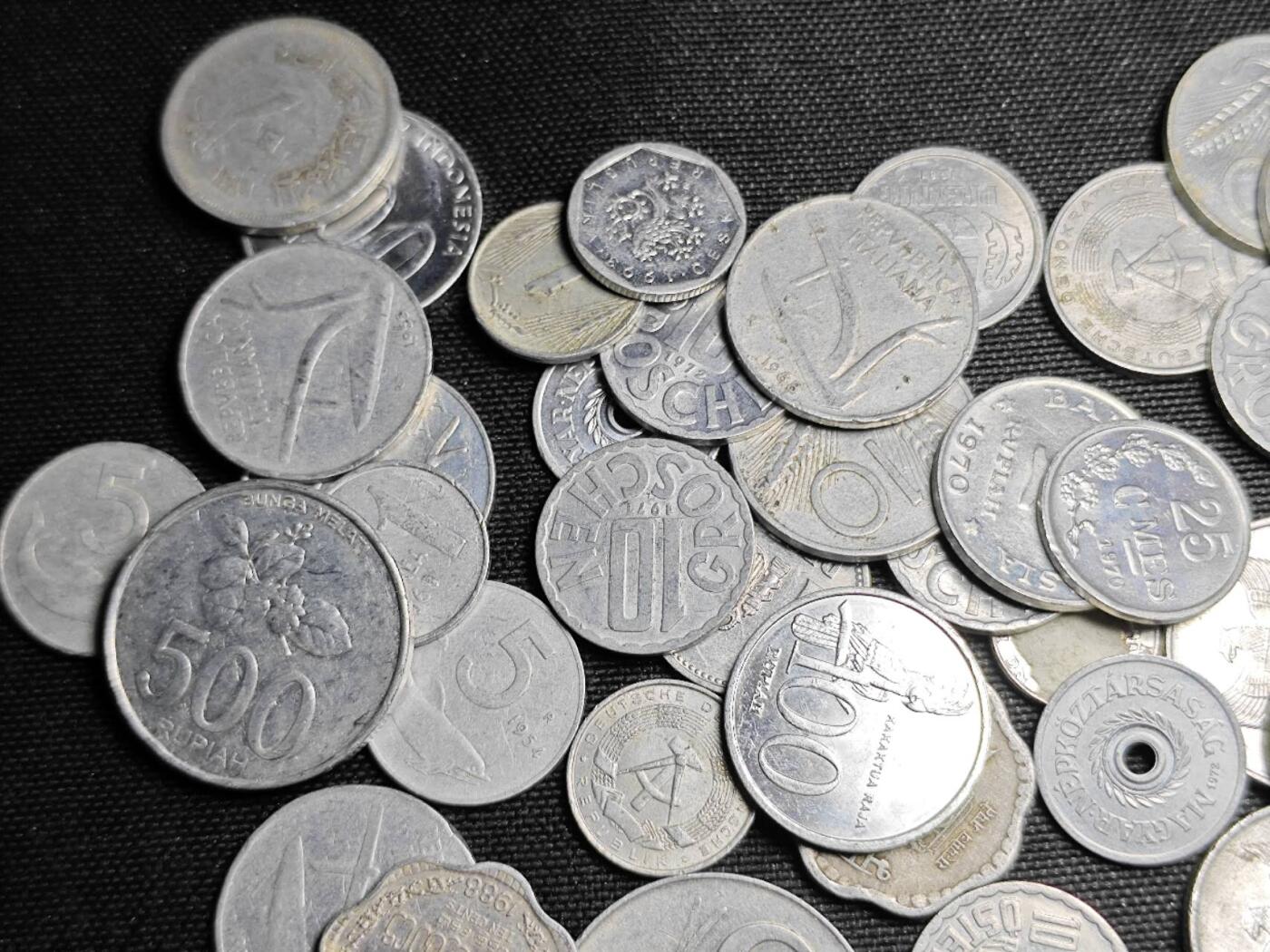 KK钱币收藏小铺 《套币 好品/批量散币专场》  2月预留时间 周末发货   各国各面值铝币一组100枚！