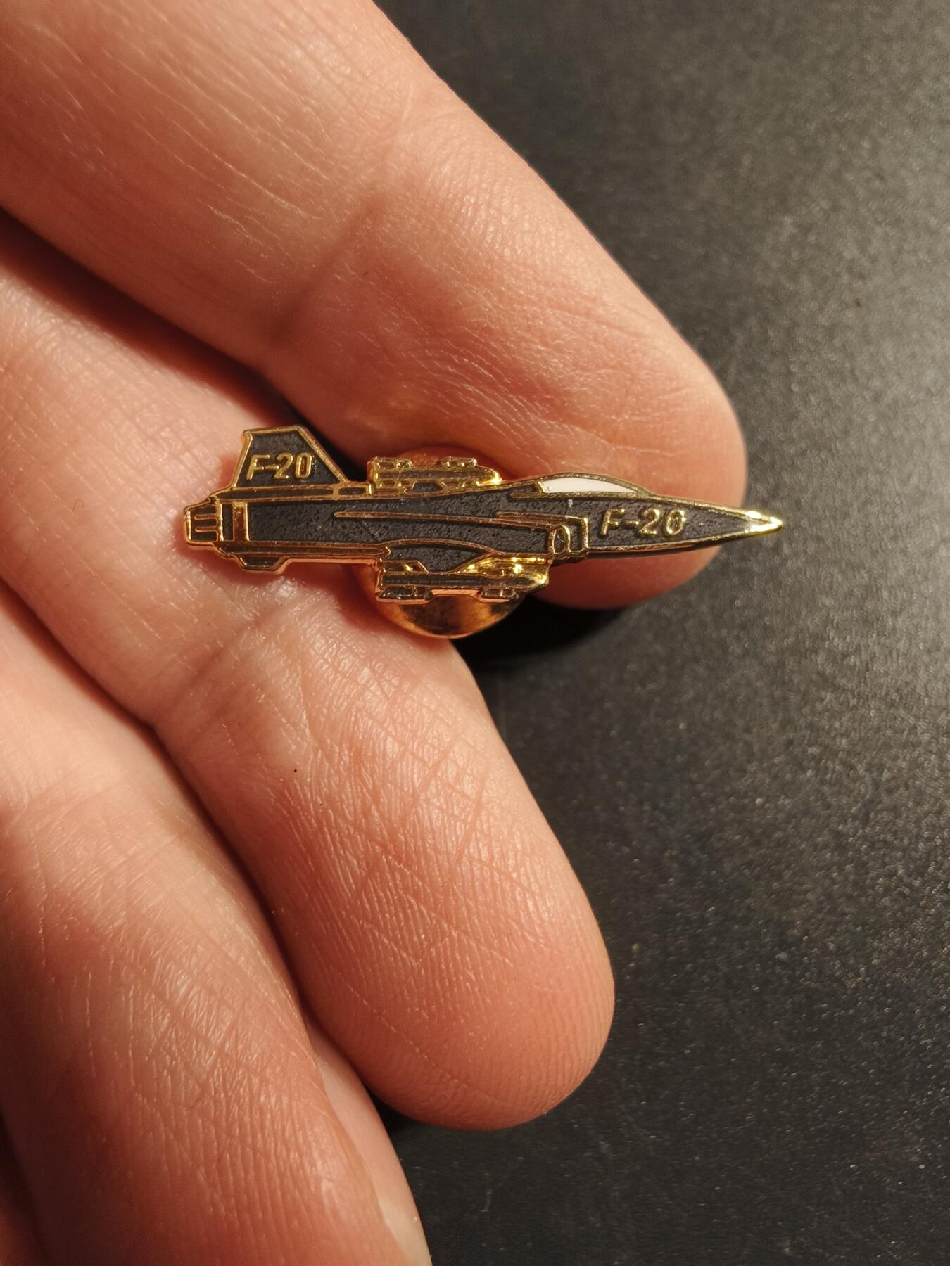老王徽章第173期 美国空军F-20“虎鲨”战斗机证章
