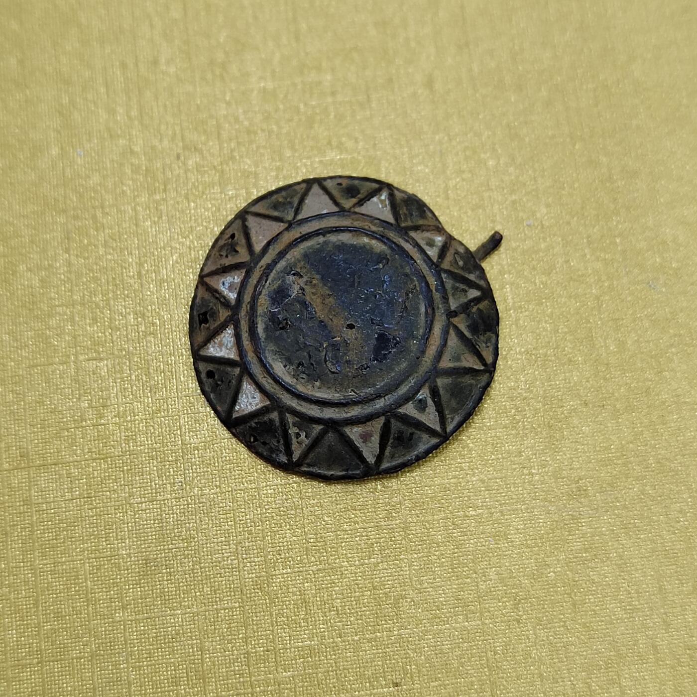 PCAI钱币   2-691  纪念章纸币钱币小专场 帽徽