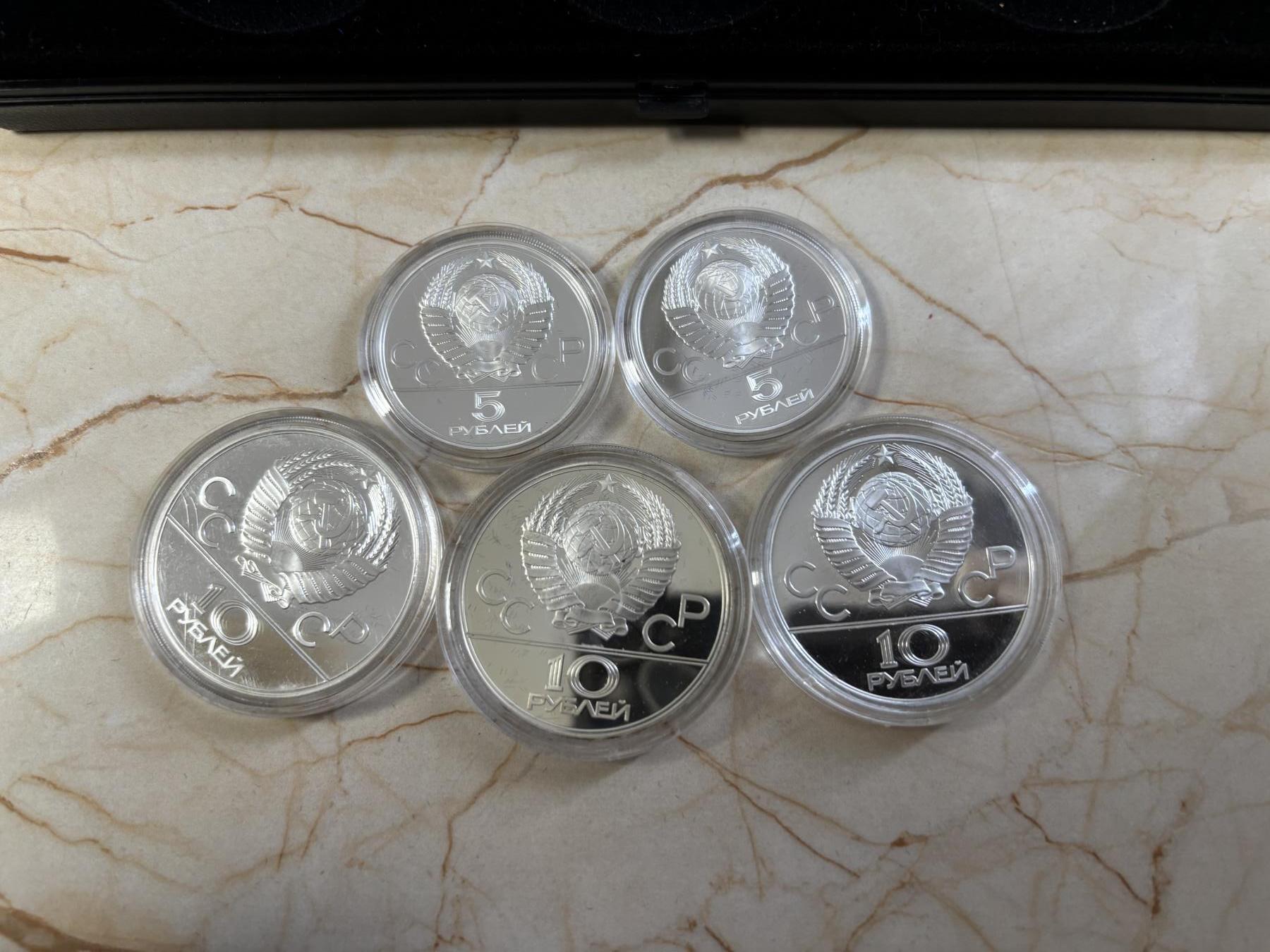 第186期拍卖 苏联1980年莫斯科奥运会精制版本纪念银币6枚套带原盒，2大4小，总计131.96克银价2354