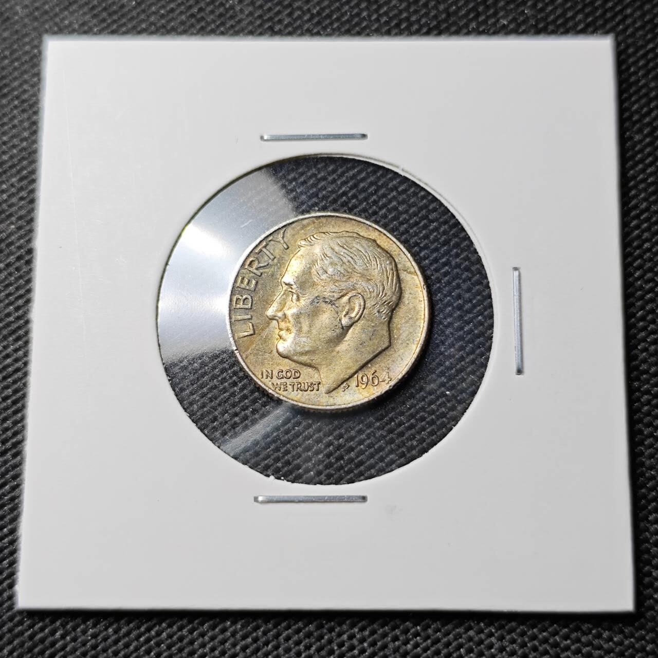 KK钱币收藏小铺 《套币 好品/批量散币专场》  2月预留时间 周末发货  1964美国10分银币 带彩漂亮 好品