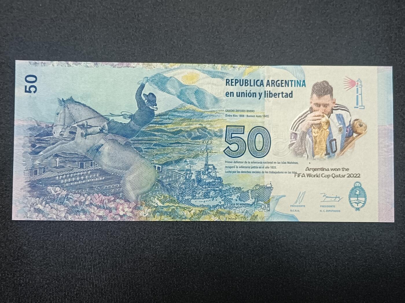 【游宝包邮场】蛇年第104期  阿根廷-50比索【加印梅西世界杯夺冠图案(非官方发行纪念钞) 全新UNC】