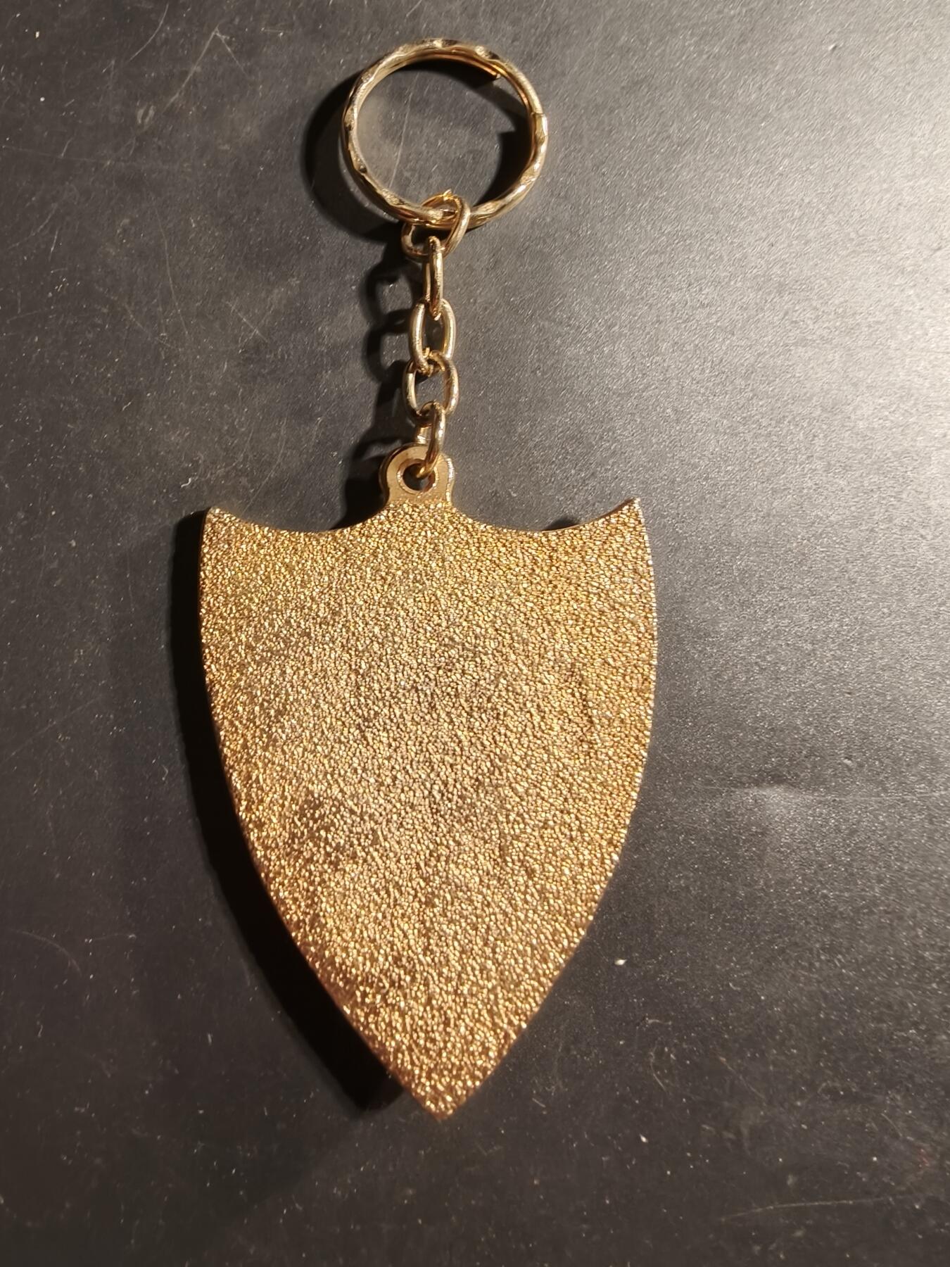 老王徽章第173期 西班牙西甲塞维利亚足球俱乐部钥匙扣    大尺寸50×60mm