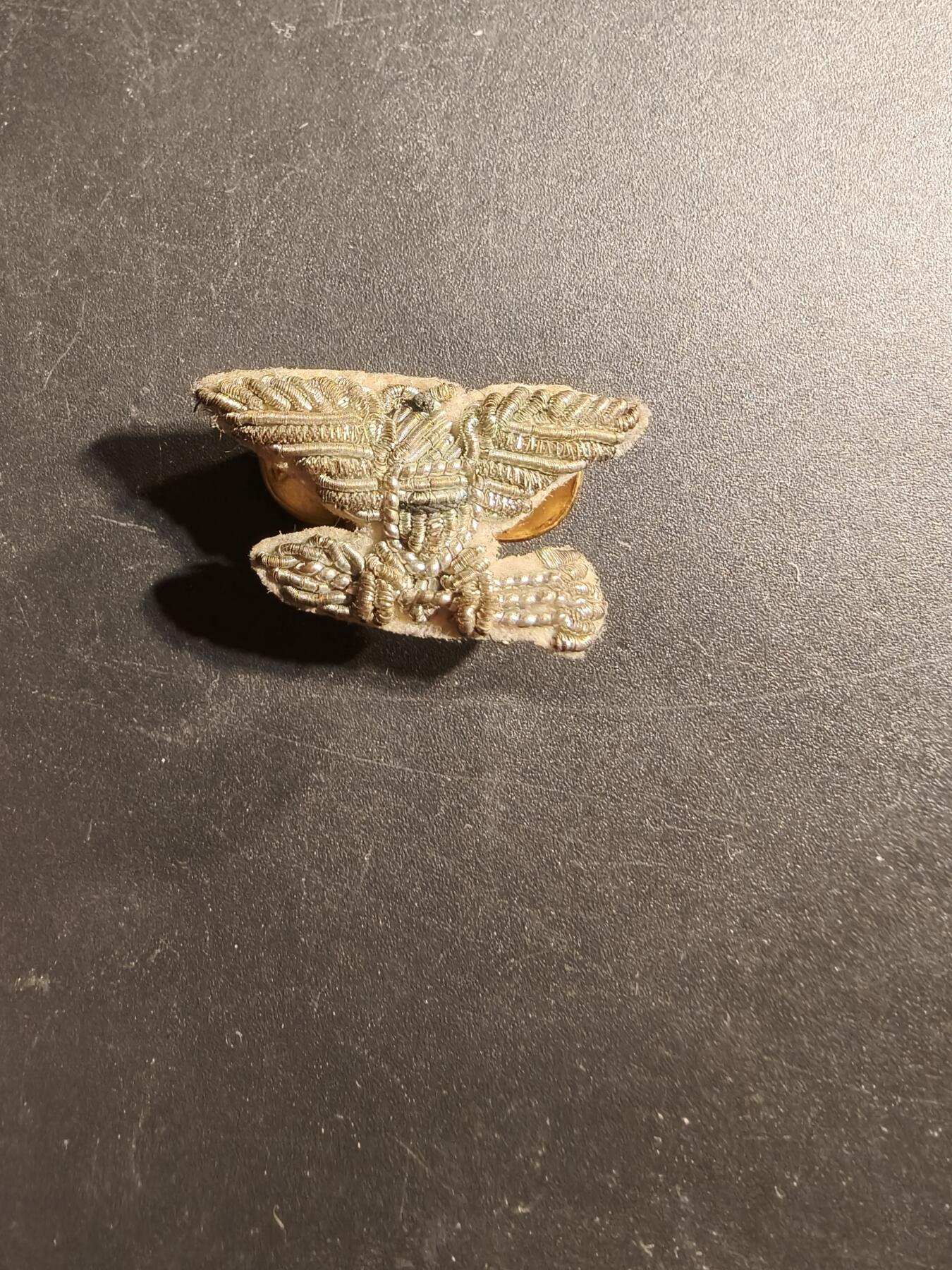 老王徽章第173期 美国陆军上校军衔领章    金属丝版本