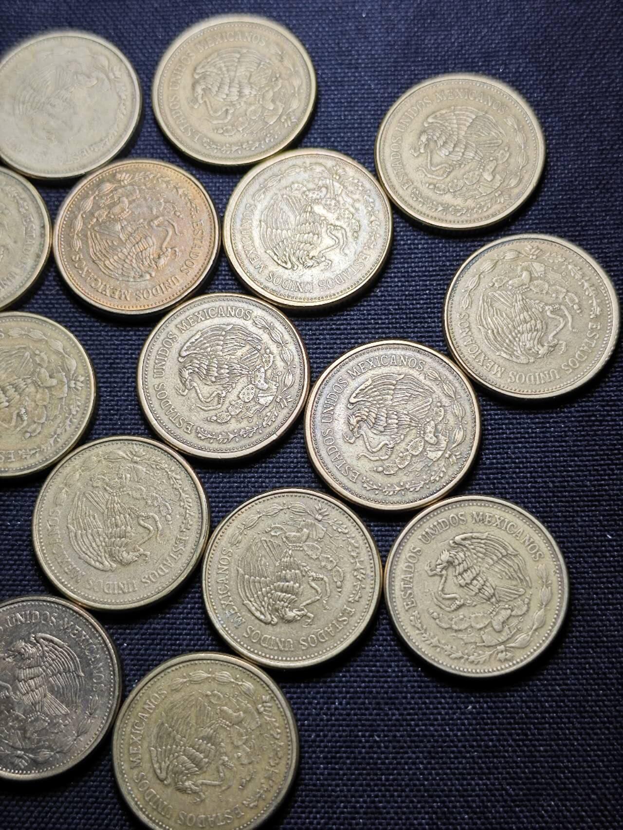 KK钱币收藏小铺 《套币 好品/批量散币专场》  2月预留时间 周末发货  墨西哥100比索24枚一组