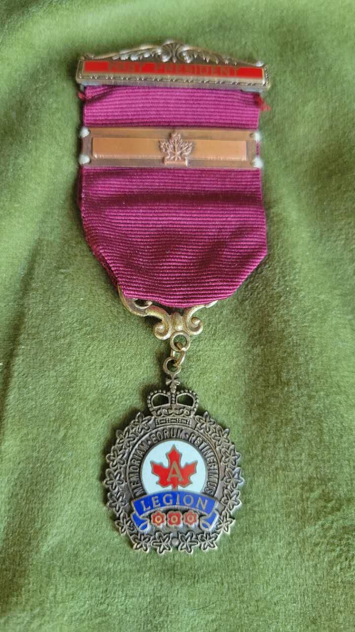 嘉宝良覃世界勋赏第21期拍卖 加拿大退伍军人协会奖章带前主席条