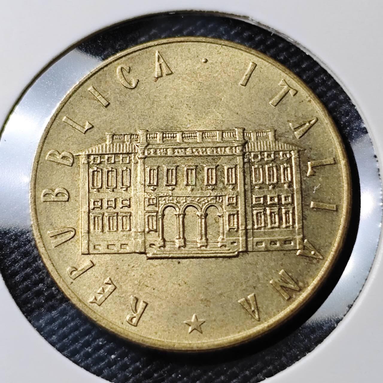 KK钱币收藏小铺 《套币 好品/批量散币专场》  2月预留时间 周末发货  意大利200里拉纪念币 好品