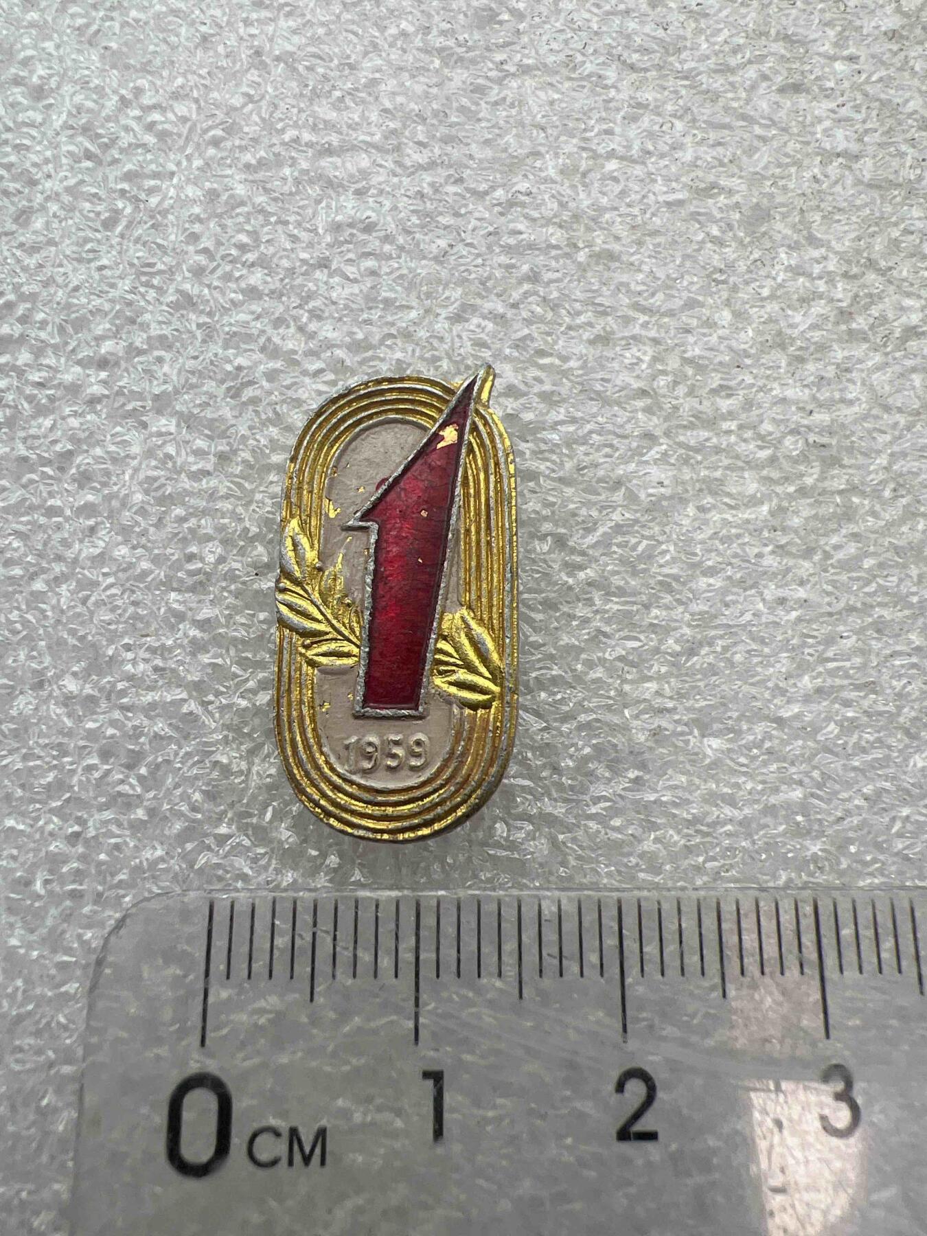 真品像章、纪念章 真品像章、纪念章