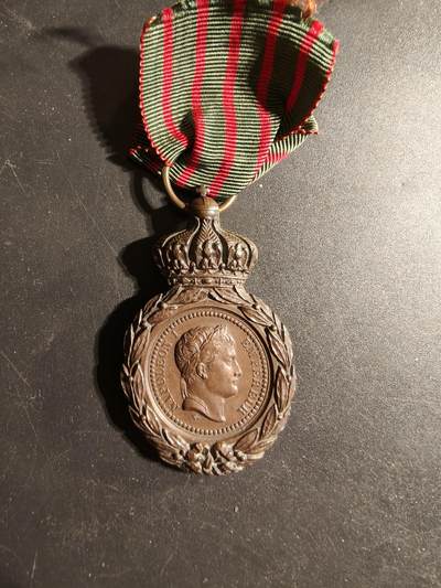 老王徽章第173期 - 法国圣赫勒拿纪念章