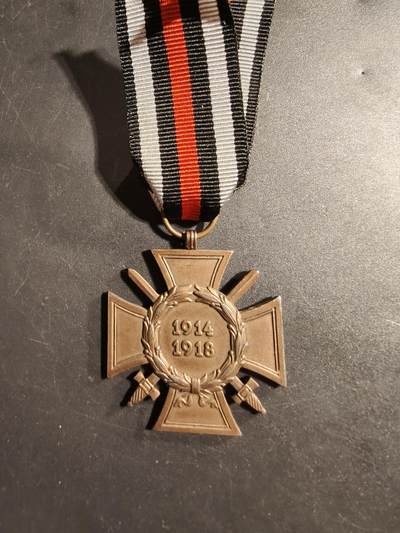 老王徽章第173期 - 德国一战兴登堡十字奖章    L.NBG.厂标