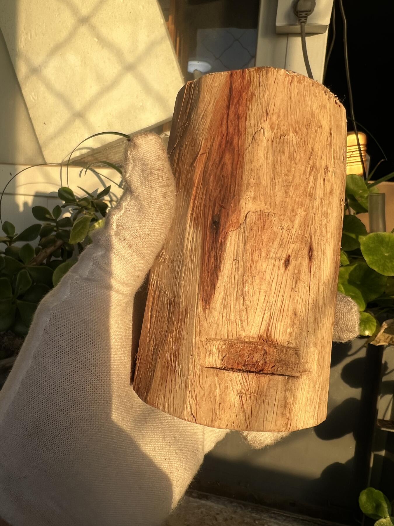 零元拍：  NO56-2 海南黄花梨原料。尺寸约105/50/50MM