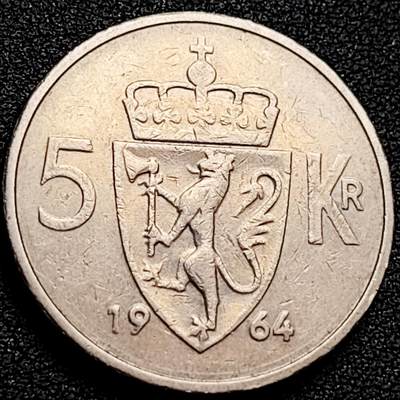 泉币菌-第159场-开年第二场 ，新年快乐！（特修改截拍时间为23:30分） - 防伪边 斧头立狮 挪威 5克朗镍铜人物硬币 1964年 29.5mm