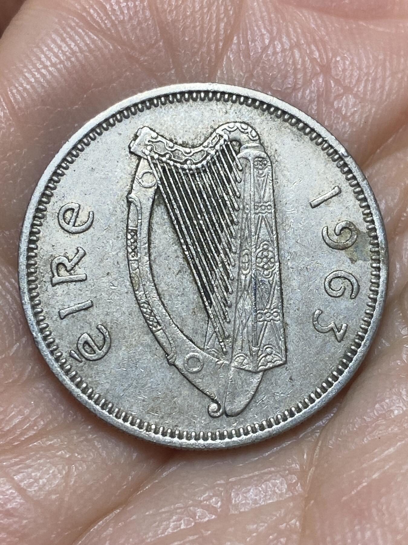 2026年第三场(总第一百七十二场）外国好品散币场(免佣金) 爱尔兰🇮🇪1963年1先令(共和国时期第一套第二版)