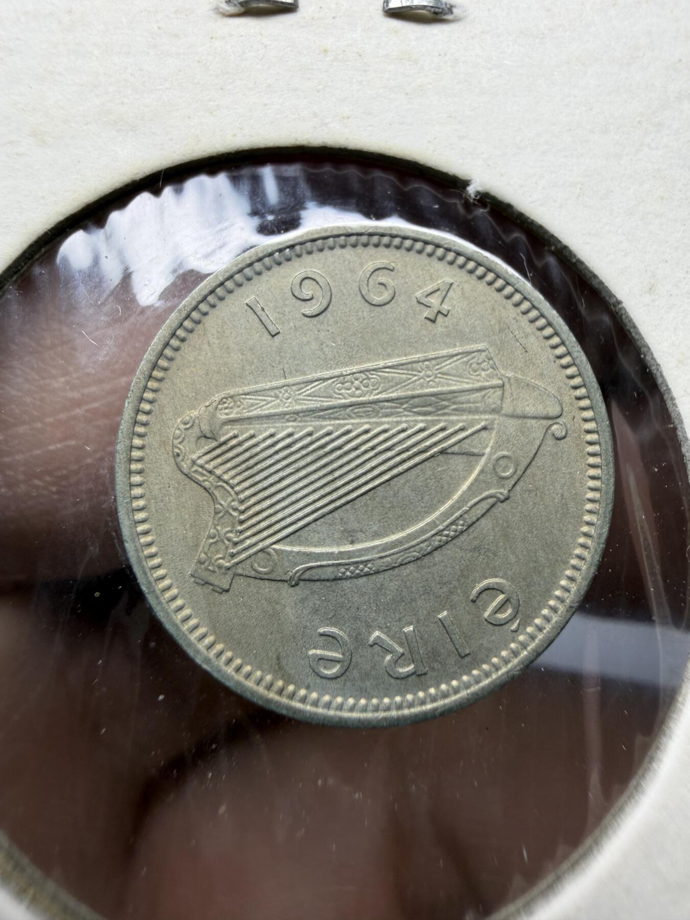 2025年集古藏今外币拍卖第十一期-第7场—（总第297拍），可以寄存60天，满160元包邮。 1964年爱尔兰3便士