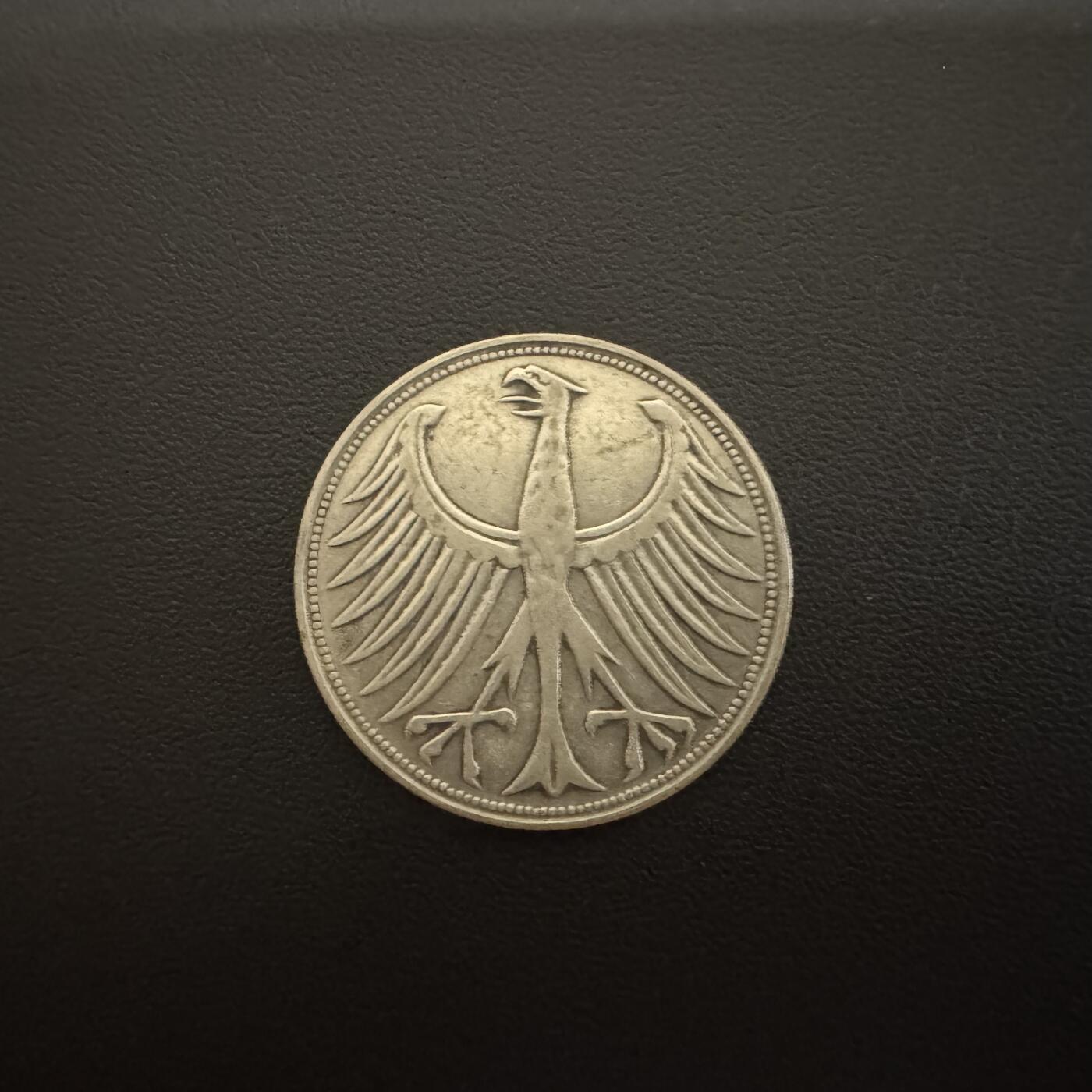 【铜匠收藏】★第135加场★客户代拍 银币场。不寄存，150包邮。不满150元，支付5元运费。《接受代拍 代送NGC评级》 德国西德1951年5马克银币 11.2g 62.5%银