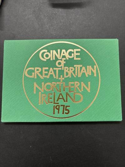 文馨钱币收藏 迎新纳福2026新年第一场（第 287 场）金银老铜币拍卖 - 原封原盒全新  1975 年英国 1/2 便士--50 便士精制币带铜章一套，5 枚带彩