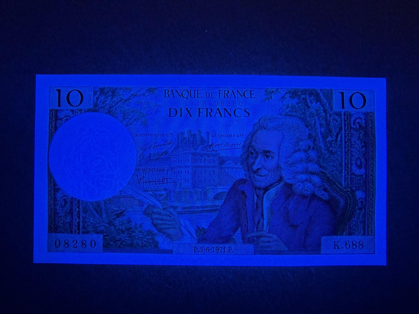 《艾美收藏》第227期-1.3周六外币黄金场-马年首拍 法国10法郎 UNC 1971年 法国作家伏尔泰