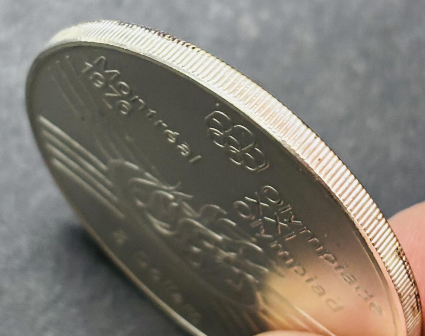 文馨钱币收藏 迎新纳福2026新年第一场（第 287 场）金银老铜币拍卖 原光品相 1976 年加拿大蒙特利尔第 21 届夏季奥林匹克运动会火焰赛系列 5 元纪念大银币，24.3 克 925 高银，品相可评级