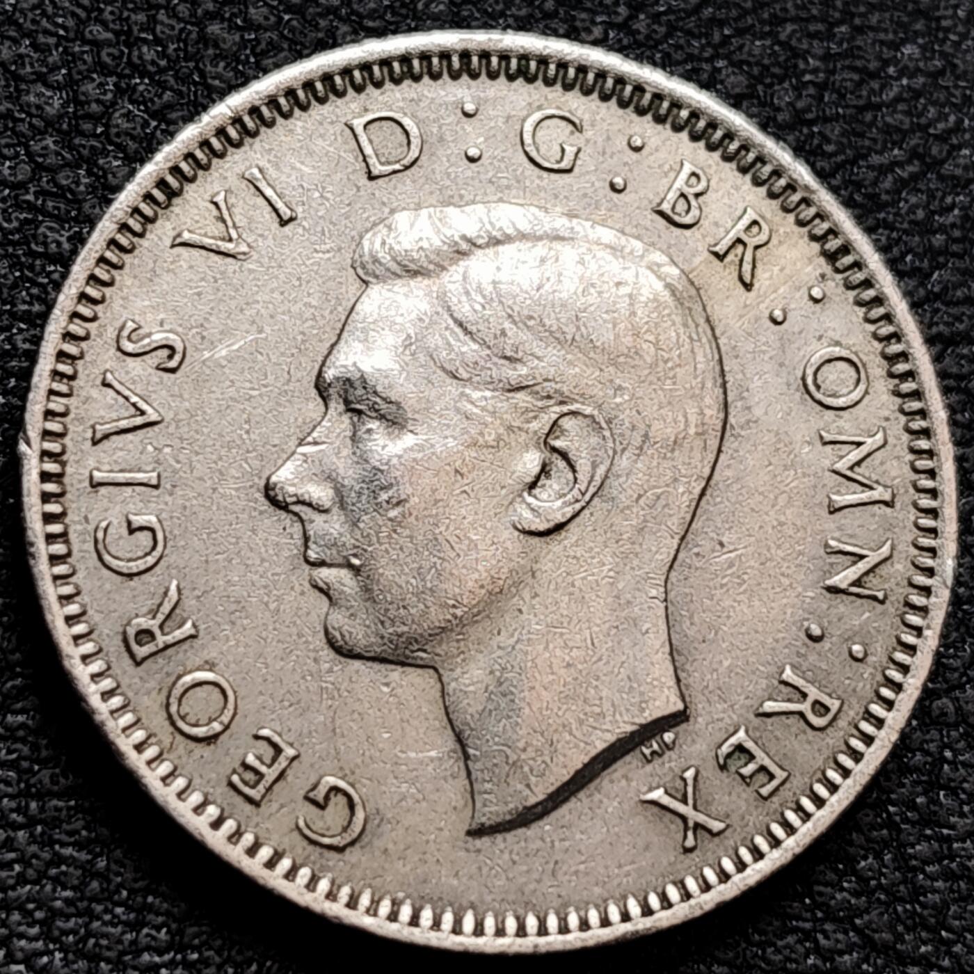 泉币菌-第160场-新年第三场 精品福利场 1949年 英国乔治六世 1先令站狮坐狮版 24MM 