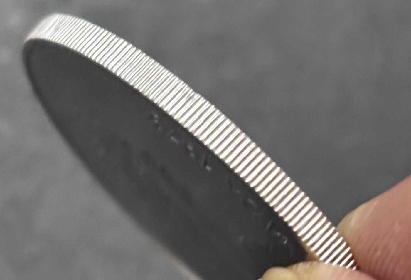 文馨钱币收藏 迎新纳福2026新年第一场（第 287 场）金银老铜币拍卖 原光品相 1973 年加拿大蒙特利尔第 21 届夏季奥林匹克运动会帆船系列 5 元纪念大银币，24.3 克 925 高银，品相可评级