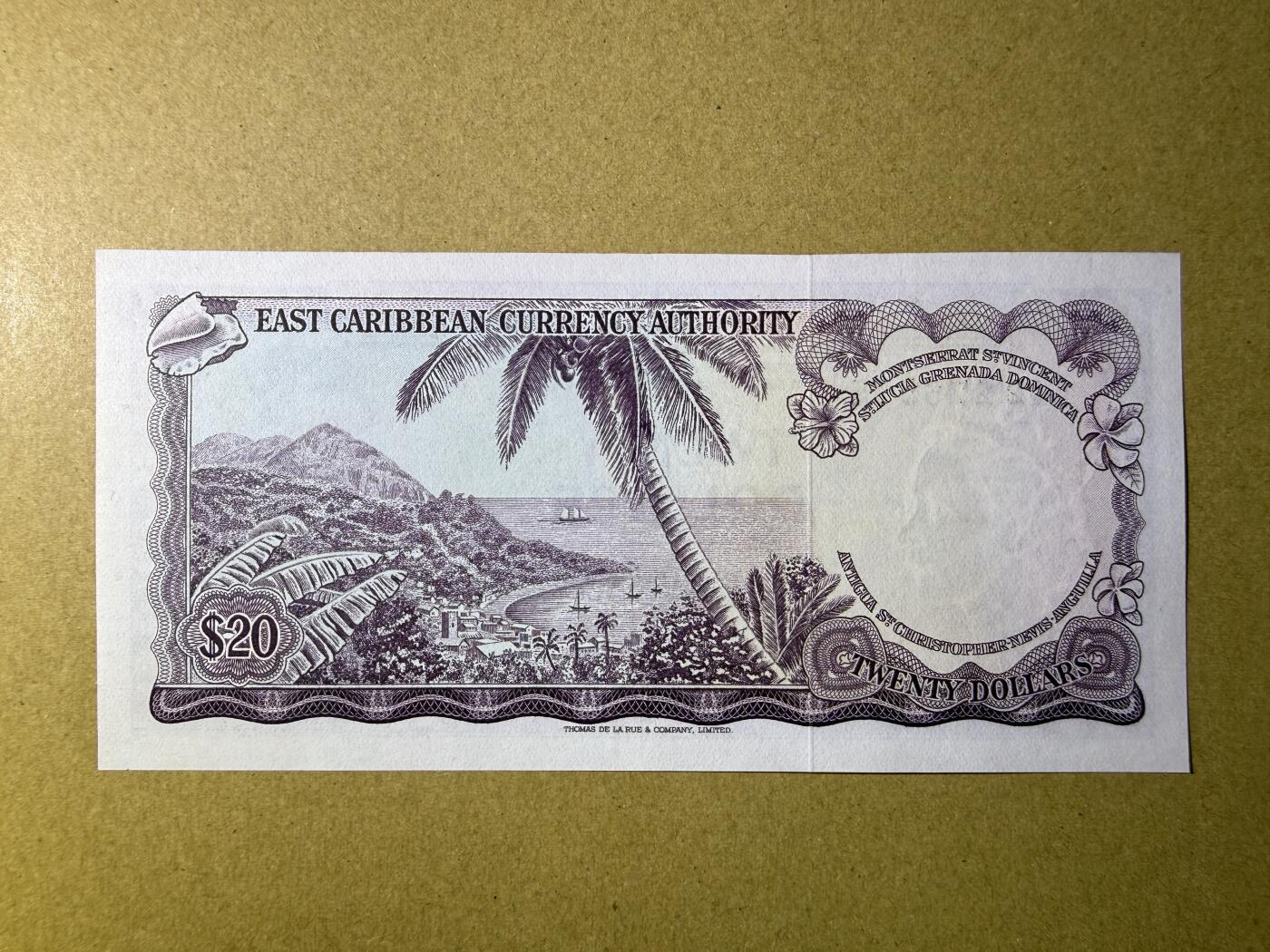 《艾美收藏》第227期-1.3周六外币黄金场-马年首拍 东加勒比20元 AU 1965年戎装女王 无4